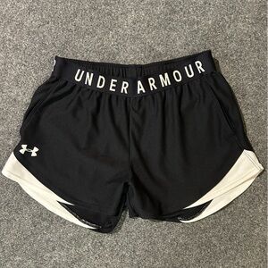 Under Armour Black Women's Athletic Shorts with White Trim size small